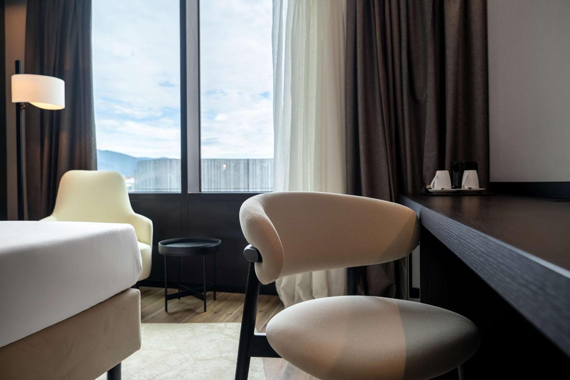 Radisson Blu Hotel, Bergamo Choruslife Exterior photo